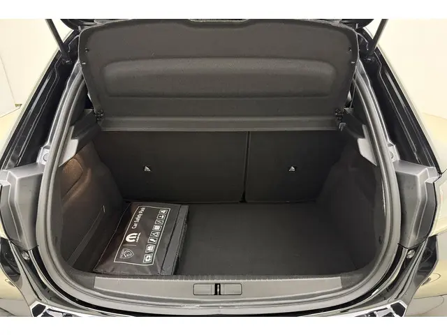 Peugeot 208 1.2 PureTech Allure Pack 2023 Benzine 3