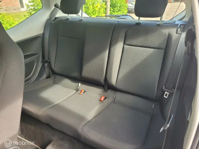 Volkswagen up! 1.0 BMT take up!,airco,lm 2017 Benzine 14