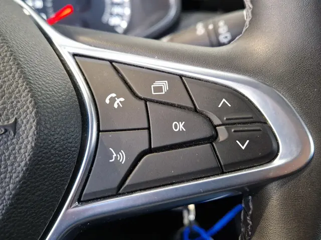 Renault Clio 1.0 TCe Zen 2020 Benzine 18