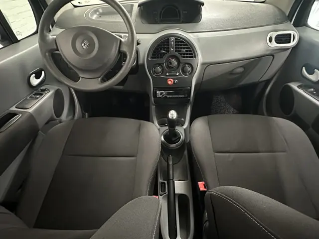 Renault Modus 1.2-16V Authentique 2012 Benzine 11