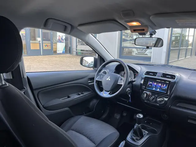 Mitsubishi Space Star 1.2 Active 2020 Benzine 48