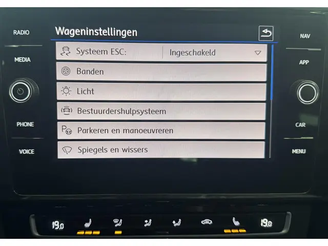 Volkswagen Golf 1.5 TSI Highline 2019 Benzine 12