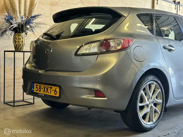 Mazda 3 1.6 Business * Dealer onderhouden * 2012 Benzine 9