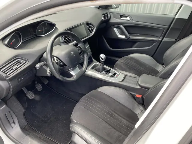 Peugeot 308 3