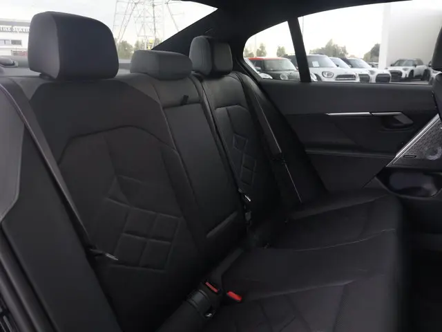 BMW i5 M60 xDrive 84 kWh 2025 Elektrisch 13