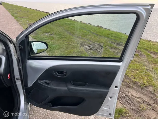 Citroën C1 1.0 e-VTi Feel (NAP/APK/AIRCO/5-deurs) 2017 Benzine 23