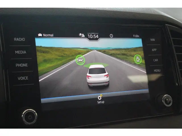 Škoda Karoq 1.5 TSI ACT Sportline Business 2021 Benzine 33