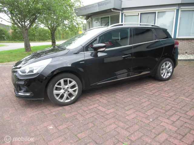 Renault Clio Estate 0.9 TCe Limited 2019 Benzine 4