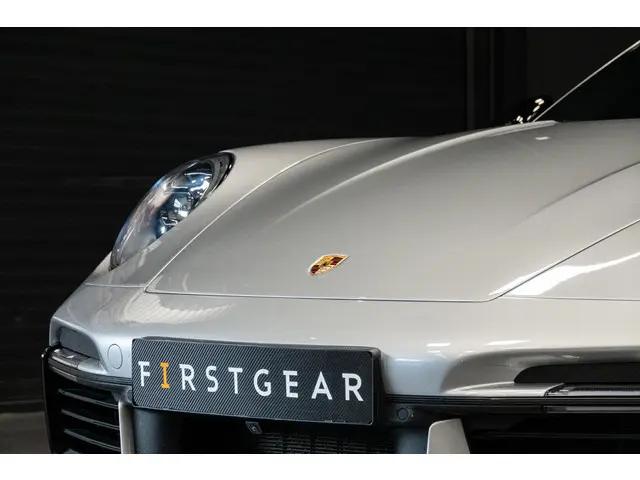 Porsche 911 3.8 Turbo S 2020 Benzine 34