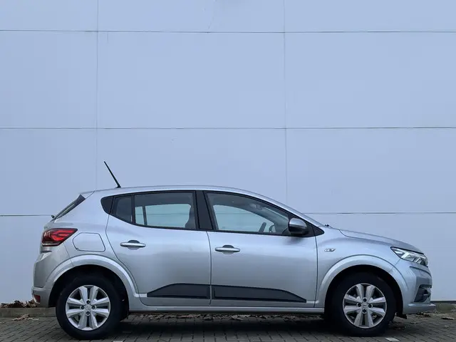 Dacia Sandero 1.0 TCe 90 Comfort 2022 Benzine 14