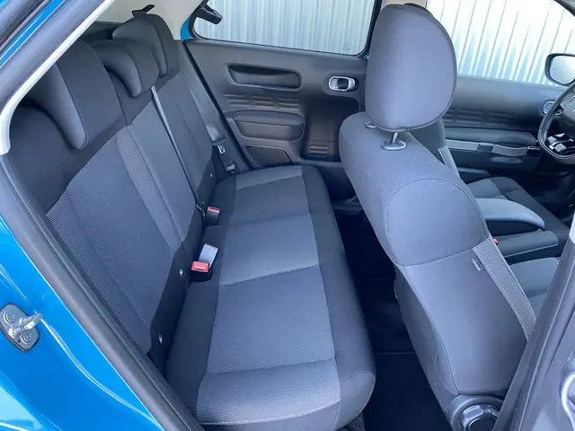 Citroën C4 Cactus 1.2 PureTech Shine 2018 Benzine 16