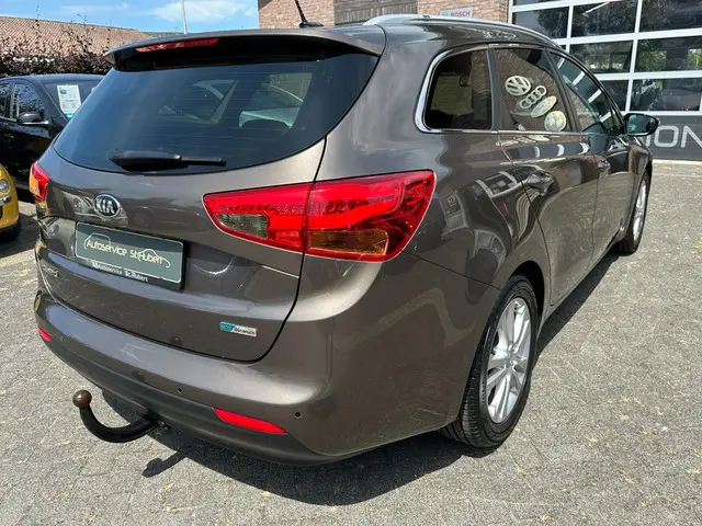 Kia cee'd Sportswagon 1.6 GDI BusinessLine 2014 Benzine 6