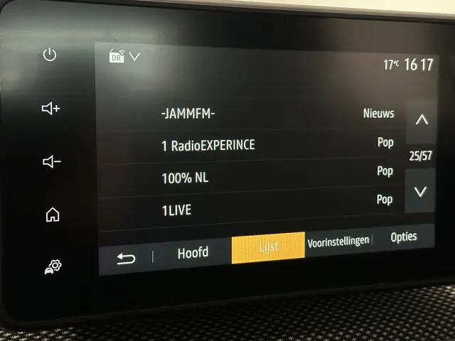 Dacia Sandero 1.0 TCe 90 Comfort 2023 Benzine 36