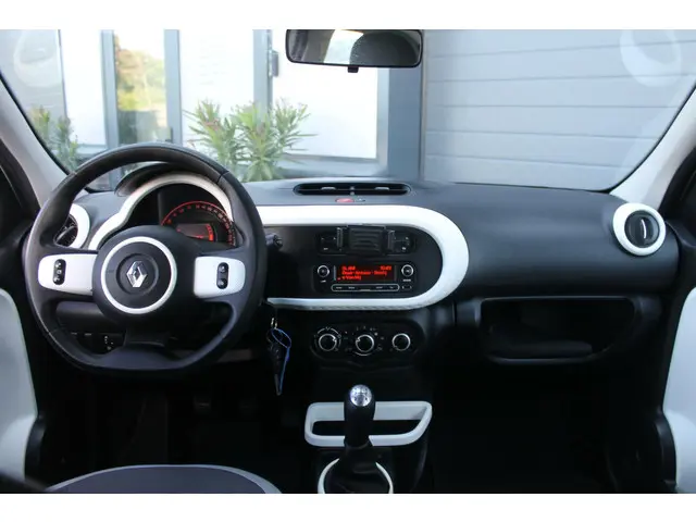 Renault Twingo 1.0 SCe Collection 2016 Benzine 12
