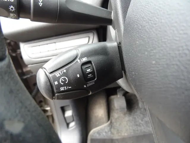 Peugeot 208 1.2 VTi Allure 2012 Benzine 13