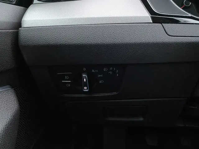 Volkswagen Passat 1.4 TSI ACT Highline 2015 Benzine 21