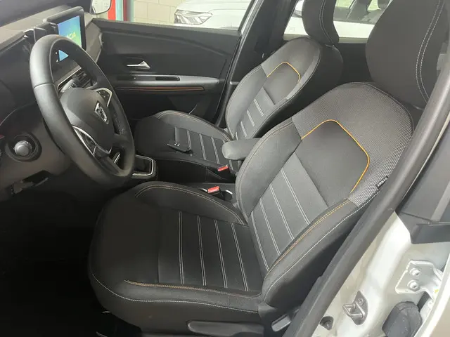 Dacia Sandero Stepway 1.0 TCe 90 Comfort 2022 Benzine 14