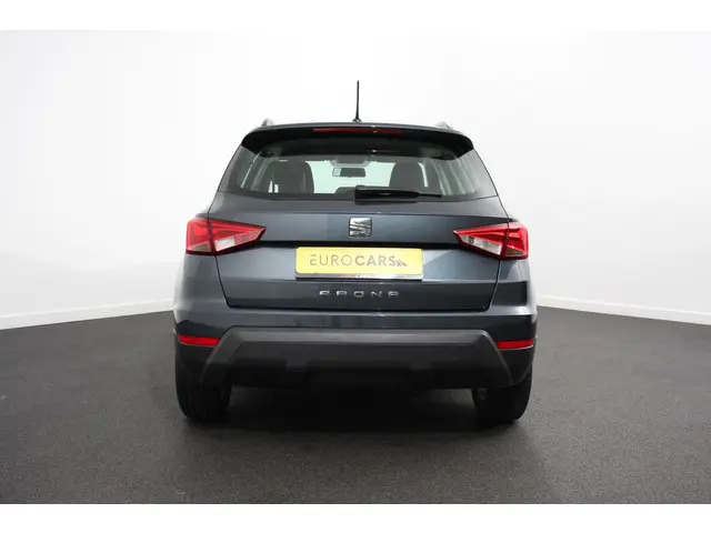 SEAT Arona 3