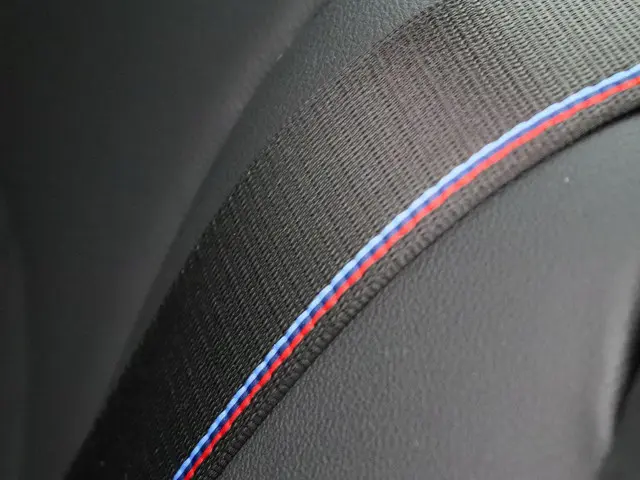 BMW 3 Serie Sedan 320e 2025 Hybride Benzine 28