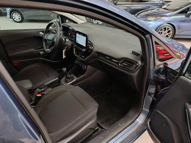 Ford Fiesta 1.0 EcoBoost Hybrid Titanium 2023 Benzine 30