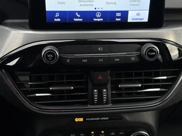 Ford Kuga 2.5 PHEV Titanium X 2021 Hybride Benzine 13