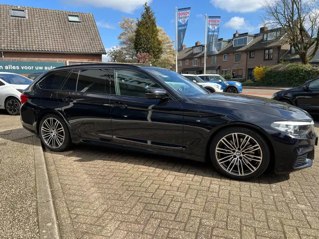 BMW 5 Serie Touring 525d High Executive 2018 Diesel 4