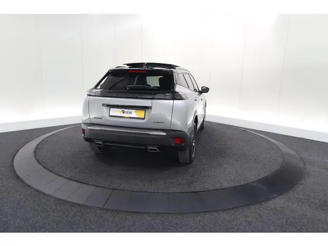 Peugeot 2008 Hybrid 136 e-DSC6 GT 2024 Hybride Benzine 11