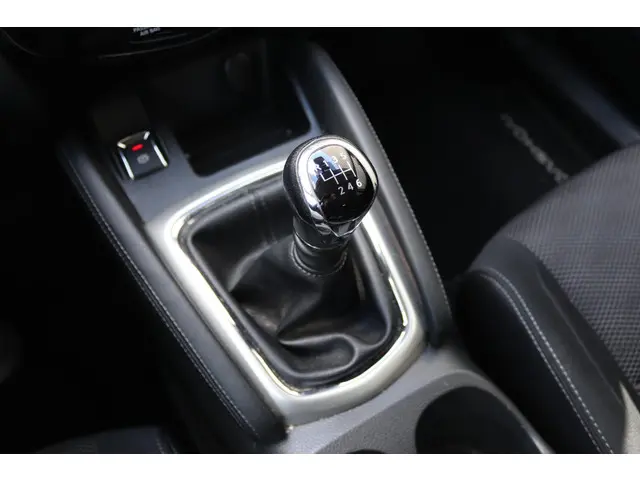 Nissan QASHQAI 1.2 N-Connecta 2016 Benzine 33