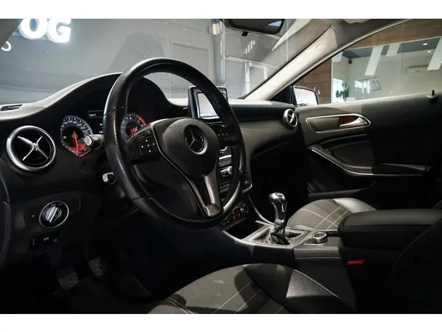 Mercedes-Benz A-Klasse 200 CDI Ambition 2013 Diesel 4