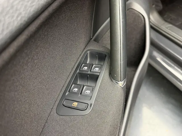 Volkswagen e-Golf e-Golf 2019 Elektrisch 15