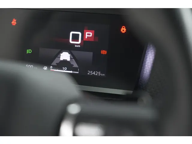 Citroën C4 Puretech 130 EAT8 Shine 2021 Benzine 42