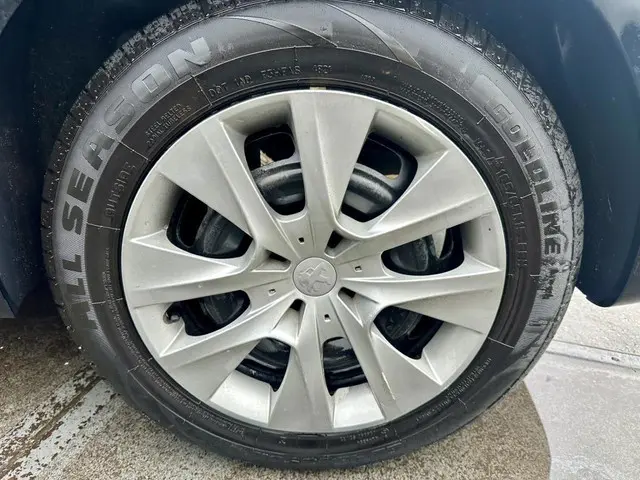 Peugeot 208 1.0 PureTech Access 2015 Benzine 15