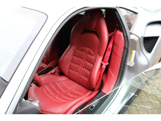 Ferrari 488 3.9 GTB HELE 2018 Benzine 24