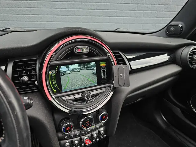 MINI Cooper Mini 2.0 John Works Chili 2019 Benzine 10