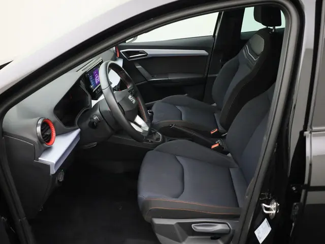SEAT Ibiza 1.0TSI/95PK FR 2024 Benzine 15