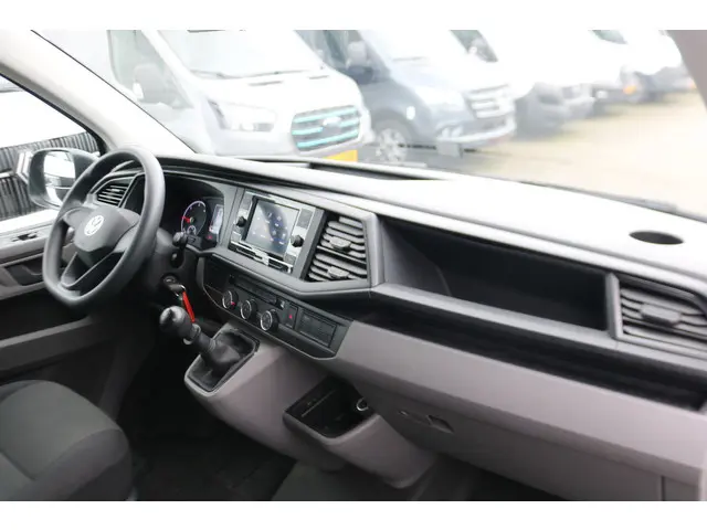 Volkswagen Transporter 2.0 TDI L1 H1 Airco 2022 Diesel 34