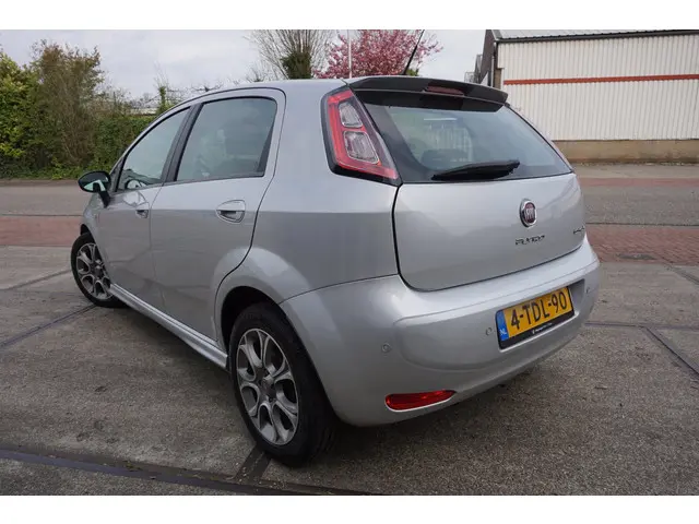 Fiat Punto Evo 0.9 TwinAir Edizione Cool 2014 Benzine 22