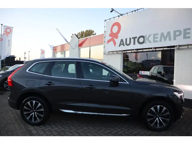 Volvo XC60 2.0 B4 INSCRIPTION 2023 Hybride Diesel 20