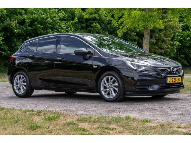 Opel Astra 2