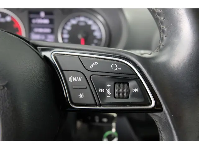 Audi A3 Sportback 1.4 TFSI CoD Pro Line 2017 Benzine 18
