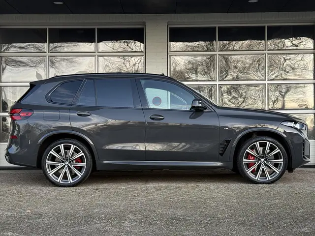 BMW X5 xDrive50e M SPORT 2023 Hybride Benzine 10
