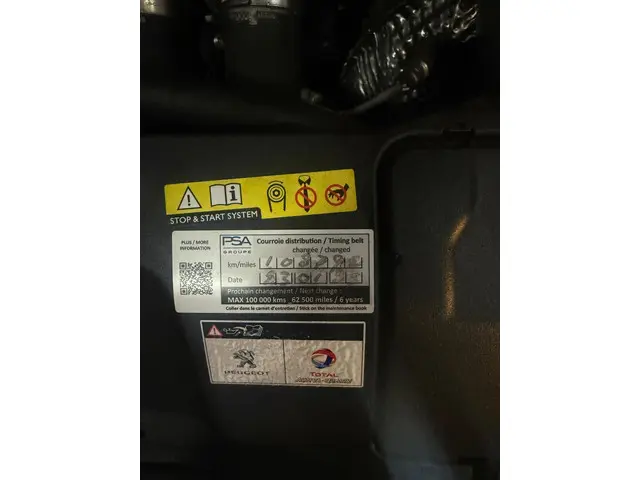 Peugeot 308 SW 1.2 PureTech Blue Lion 2017 Benzine 22