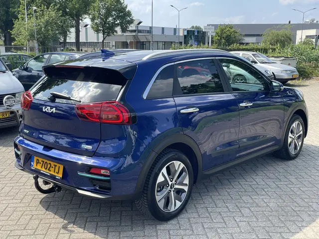 Kia e-Niro DynamicPlusLine 64 kWh 2022 Elektrisch 8