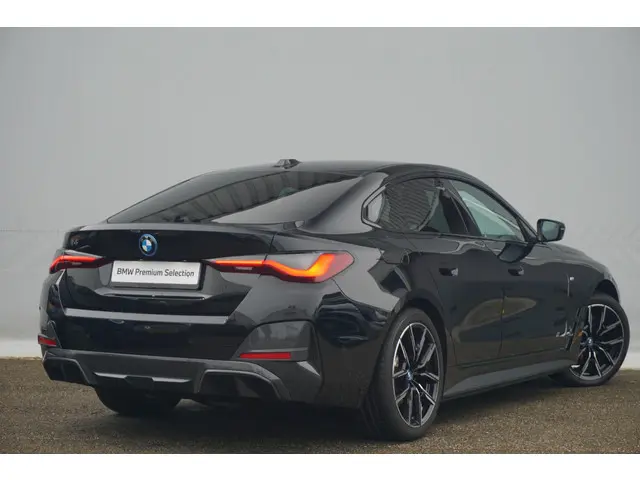 BMW i4 eDrive40 2024 Elektrisch 2
