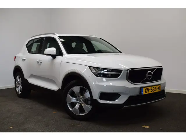 Volvo XC40 2.0 T4 190pk AUT8 Momentum 2019 Benzine 24