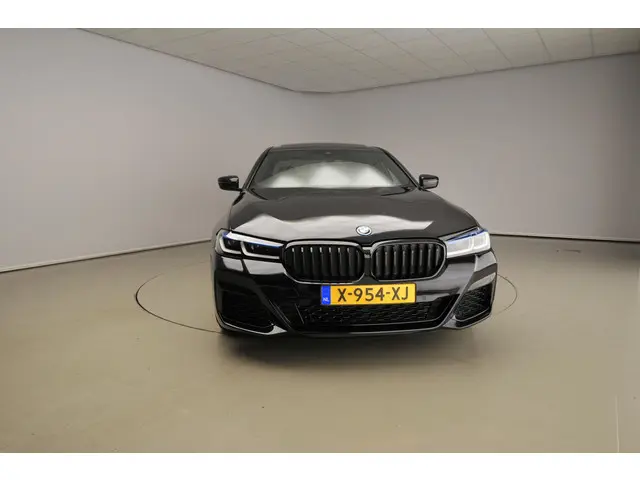 BMW 5 Serie Sedan 530i 2024 Benzine 5