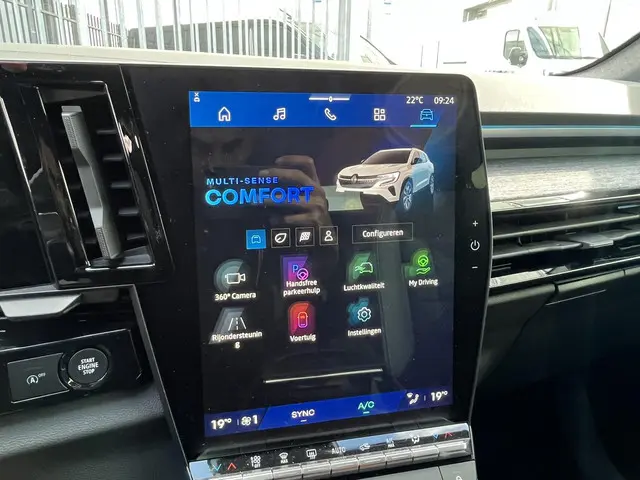 Renault Austral 1.2 TCe 160 X-tronic techno 2025 Benzine 24