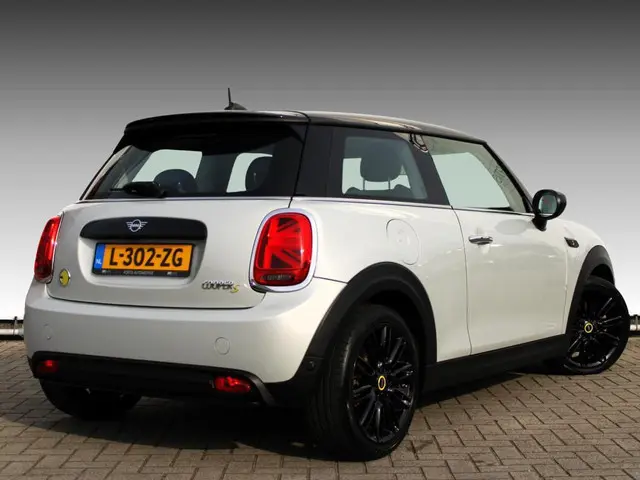 MINI Electric Mini Classic 33 kWh 2021 Elektrisch 2