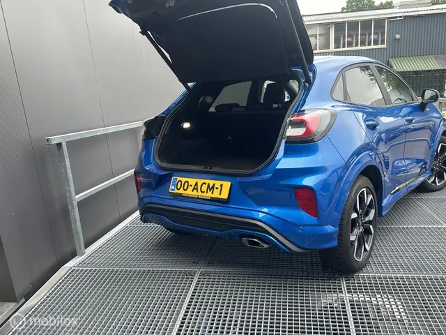 Ford Puma ST line 2022 Benzine 7
