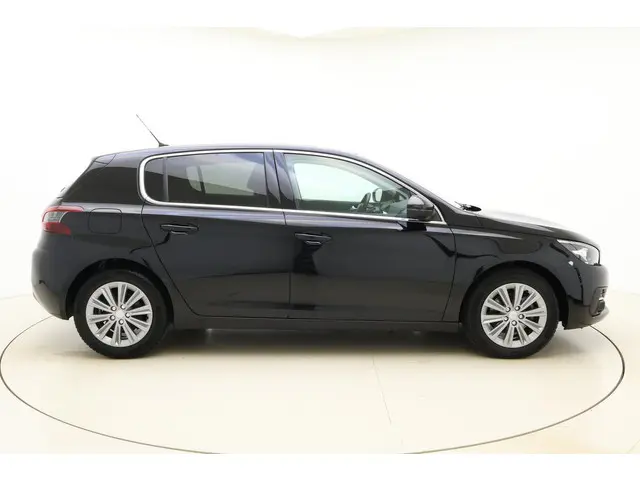 Peugeot 308 1.2 PureTech Allure 2018 Benzine 9